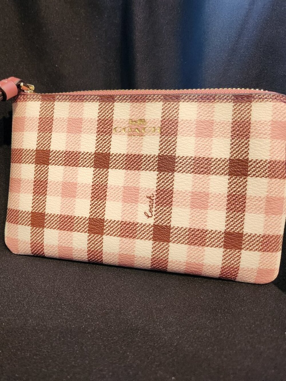 NWT Coach Corner Zip Wristlet